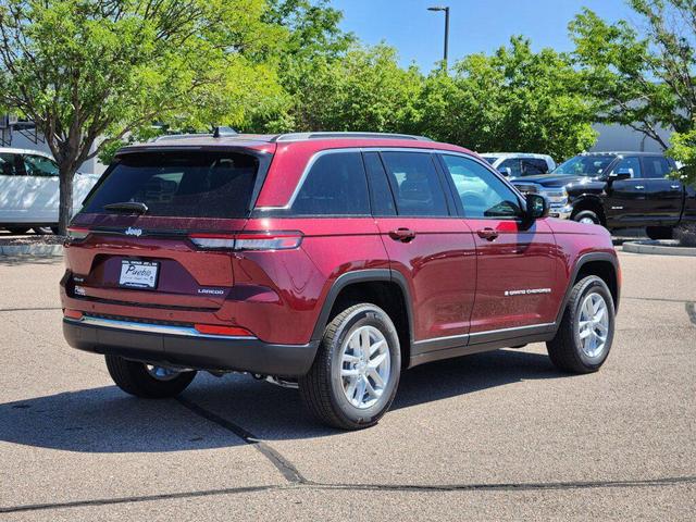 Photo of 2025 Velvet Red Pearlcoat Jeep Grand Cherokee