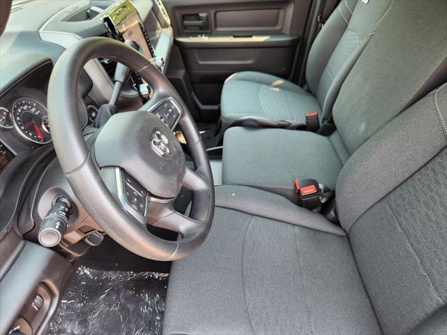 Photo of 2025 Bright White Clearcoat RAM 3500