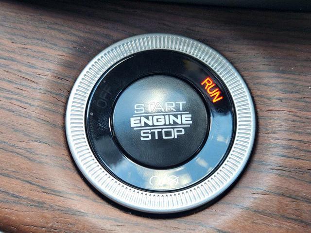 Photo of 2025 Baltic Gray Metallic Clearcoat Jeep Grand Cherokee