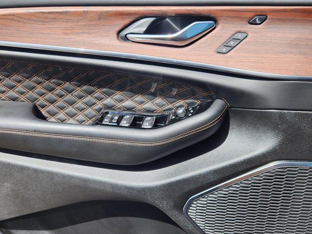 Photo of 2025 Baltic Gray Metallic Clearcoat Jeep Grand Cherokee