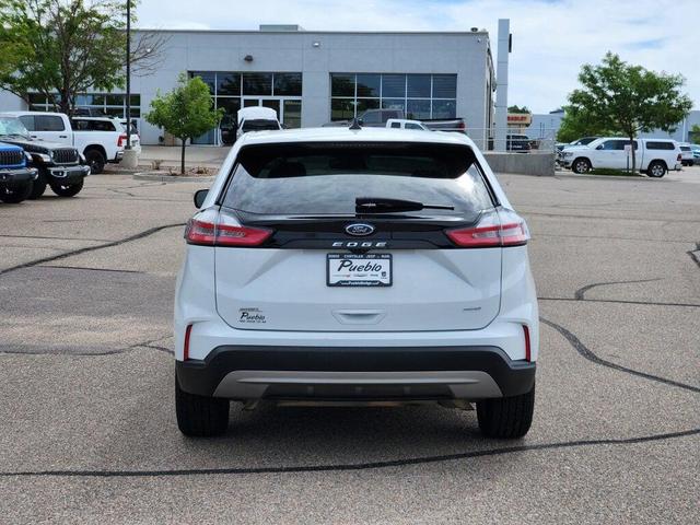 Photo of 2023 Oxford White Ford Edge