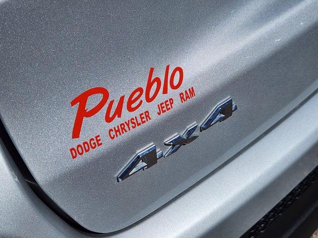 Photo of 2025 Silver Zynith Metallic Clearcoat Jeep Compass