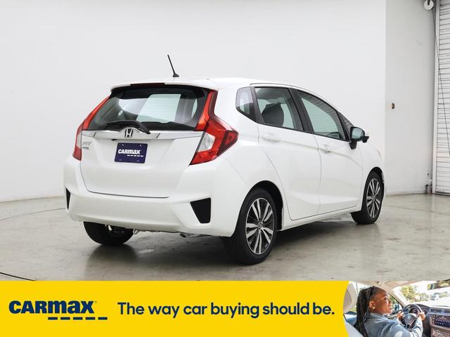 Photo of 2015 White Honda Fit