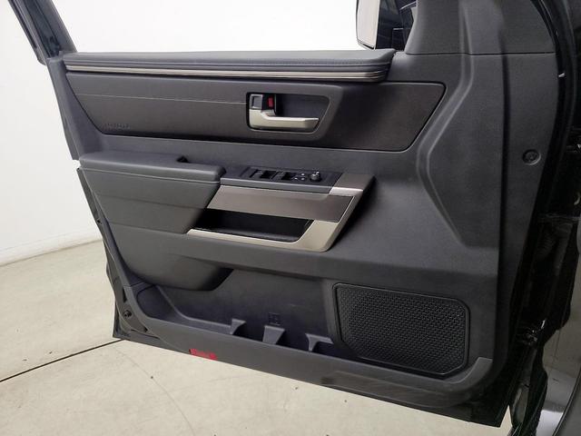 Photo of 2022 Black Toyota Tundra