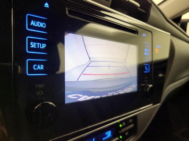 Photo of 2018 Gray Toyota Corolla