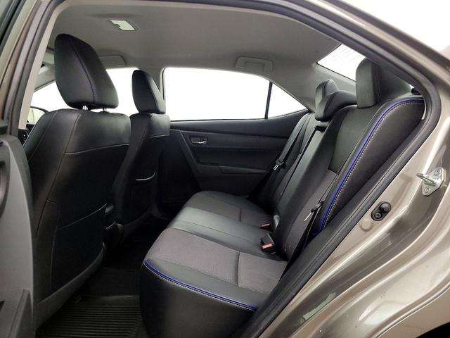 Photo of 2018 Gray Toyota Corolla
