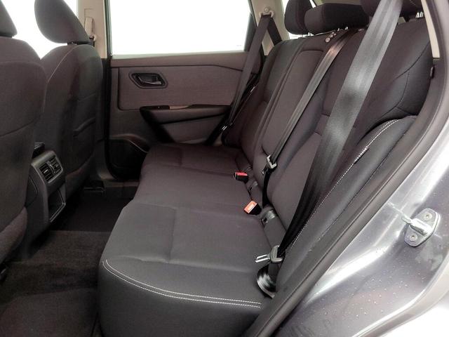 Photo of 2023 Gray Nissan Rogue