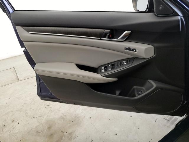 Photo of 2020 Blue Honda Accord