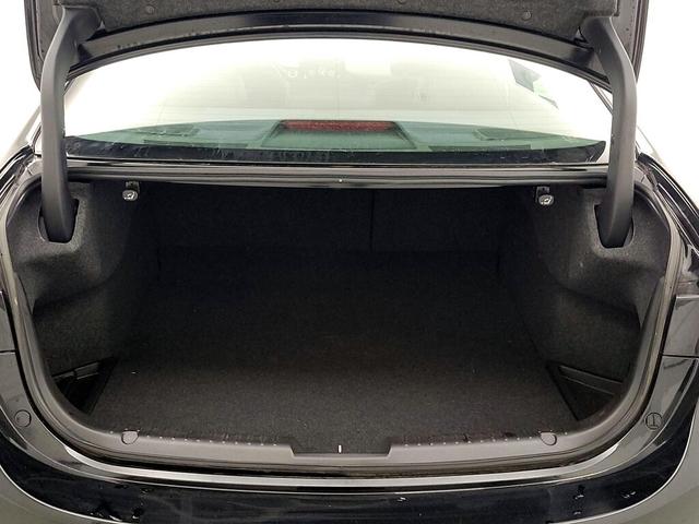 Photo of 2021 Black Mazda Mazda6