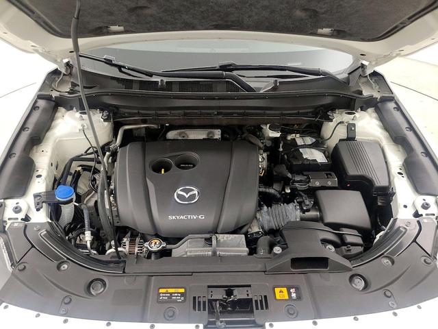 Photo of 2021 White Mazda CX-5