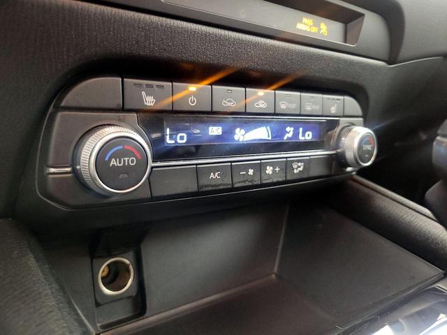Photo of 2021 White Mazda CX-5