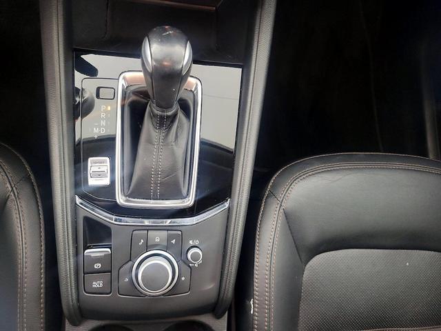 Photo of 2021 White Mazda CX-5