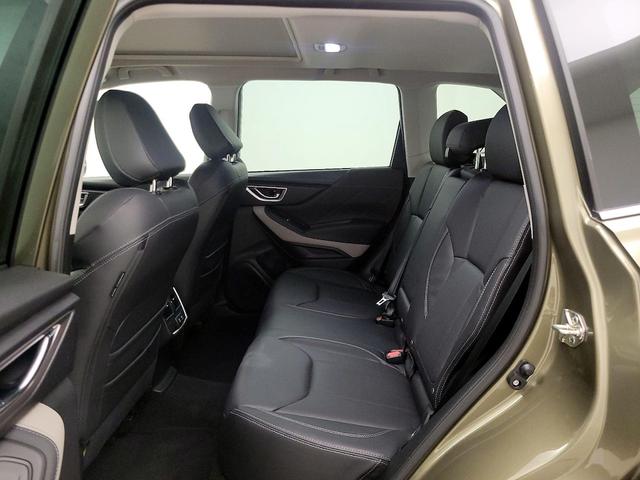 Photo of 2022 Green Subaru Forester