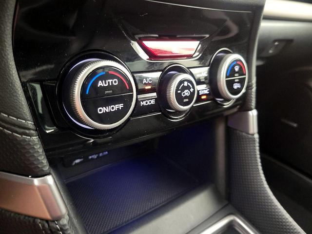 Photo of 2022 Green Subaru Forester