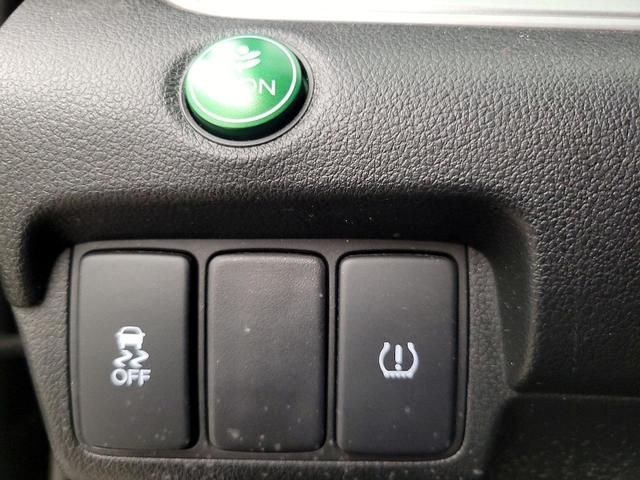 Photo of 2015 Red Honda CR-V