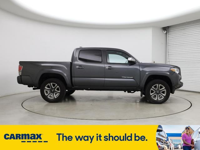 Photo of 2018 Gray Toyota Tacoma