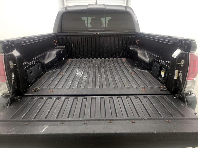 Photo of 2018 Gray Toyota Tacoma