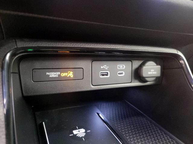 Photo of 2025 Gray Honda CR-V Hybrid