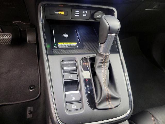 Photo of 2025 Gray Honda CR-V Hybrid