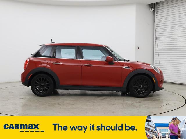 Photo of 2018 Red MINI Hardtop