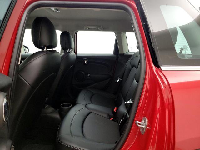Photo of 2018 Red MINI Hardtop
