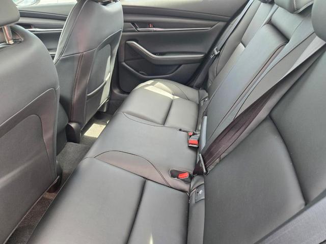 Photo of 2025 Machine Gray Metallic Mazda Mazda3