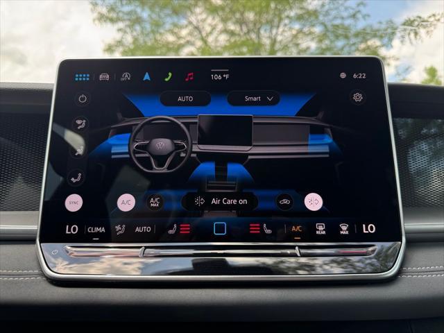 Photo of 2025 Platinum Gray Volkswagen Tiguan