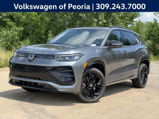 Photo of 2025 Platinum Gray Volkswagen Tiguan