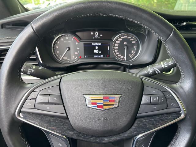 Photo of 2022 Stellar Black Metallic Cadillac XT5
