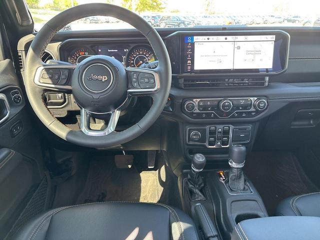 Photo of 2024 Black Clearcoat Jeep Wrangler