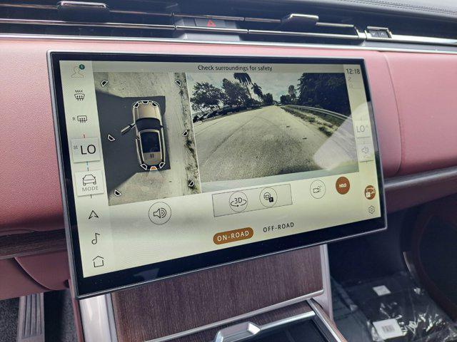 Photo of 2025 Fuji White Land Rover Range Rover