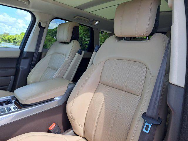 Photo of 2020 Portofino Blue Metallic Land Rover Range Rover Sport