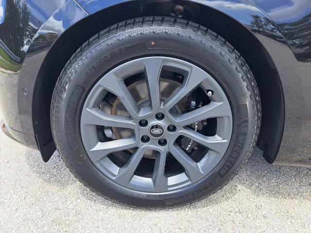 Photo of 2023 Santorini Black Metallic Land Rover Range Rover Sport