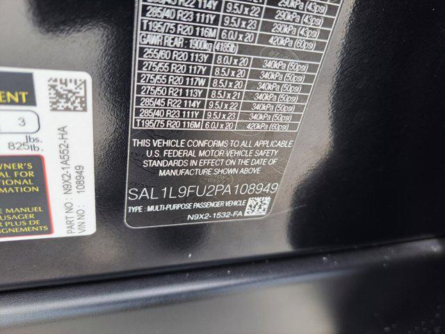 Photo of 2023 Santorini Black Metallic Land Rover Range Rover Sport