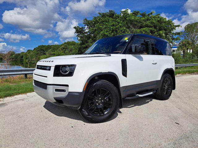 Photo of 2024 Fuji White Land Rover Defender
