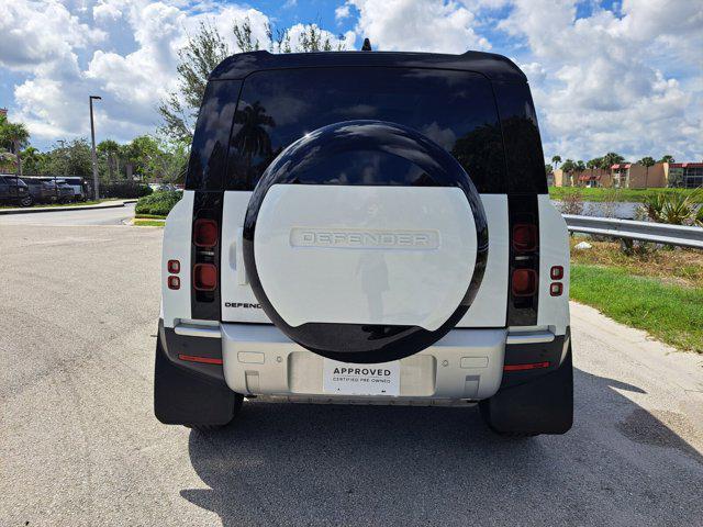 Photo of 2024 Fuji White Land Rover Defender