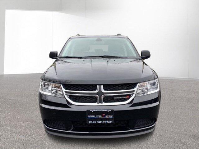 Photo of 2018 Pitch Black Clearcoat Dodge Journey