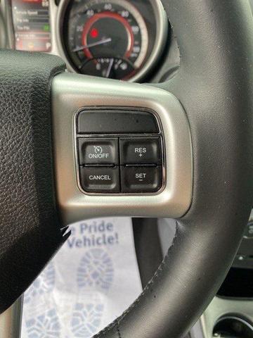 Photo of 2018 Pitch Black Clearcoat Dodge Journey