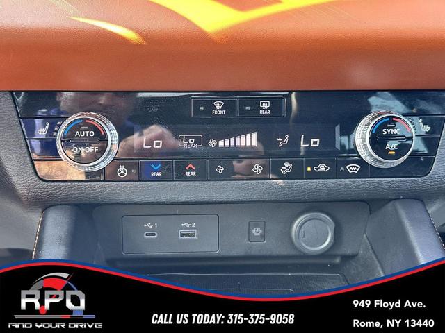 Photo of 2022 Deep Bronze Metallic Mitsubishi Outlander
