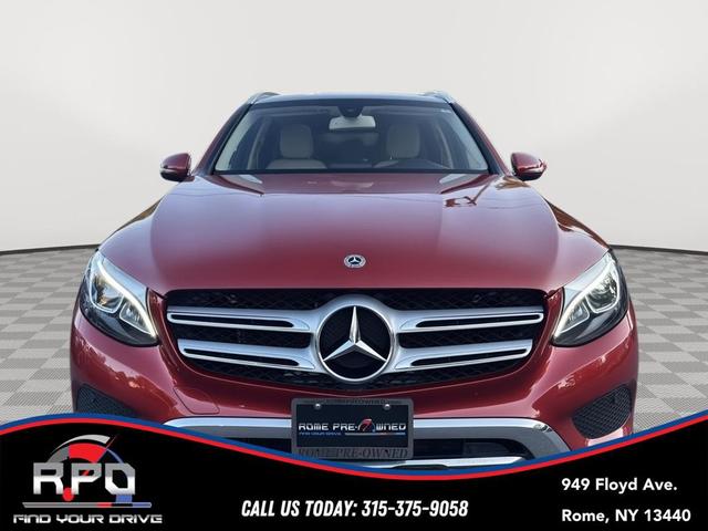 Photo of 2019 designo Cardinal Red Metallic Mercedes-Benz GLC 300