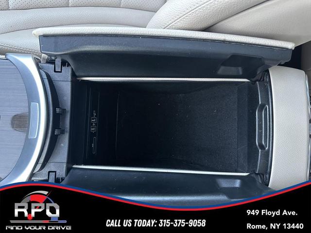 Photo of 2019 designo Cardinal Red Metallic Mercedes-Benz GLC 300