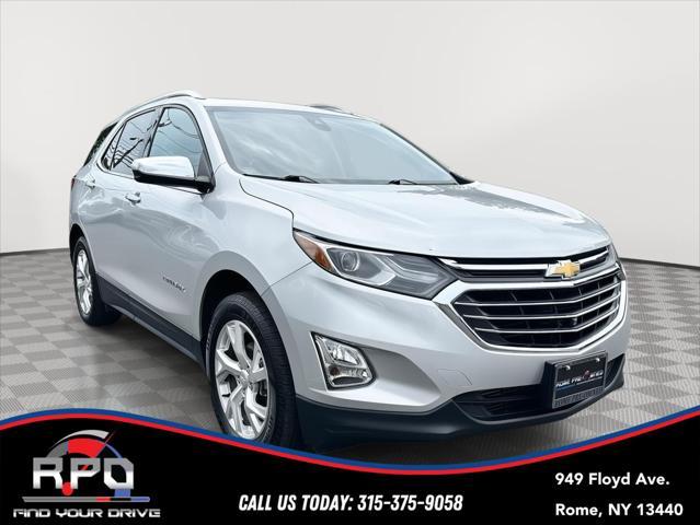 Photo of 2021 Silver Ice Metallic Chevrolet Equinox