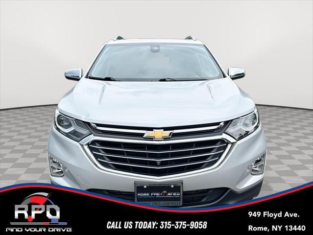 Photo of 2021 Silver Ice Metallic Chevrolet Equinox
