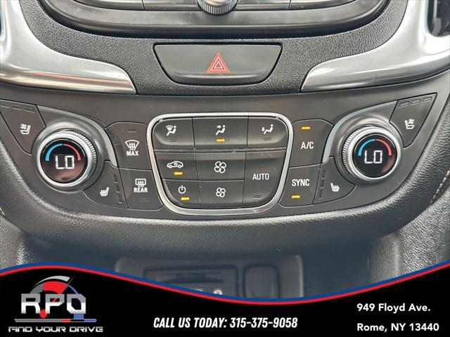 Photo of 2021 Silver Ice Metallic Chevrolet Equinox