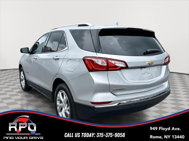 Photo of 2021 Silver Ice Metallic Chevrolet Equinox