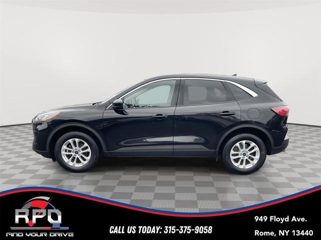Photo of 2020 AGATE BLACK METALLIC Ford Escape