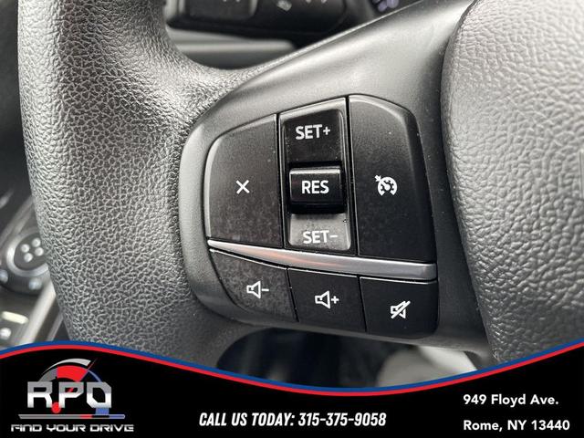 Photo of 2020 AGATE BLACK METALLIC Ford Escape