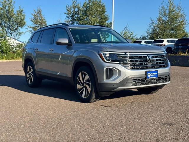 Photo of 2026 Silver Mist Metallic Volkswagen Atlas