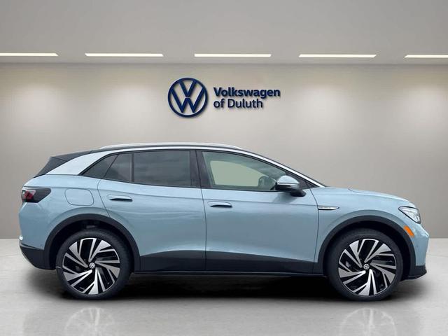 Photo of 2025 ARCTIC BLUE METALLIC W/ B Volkswagen ID.4