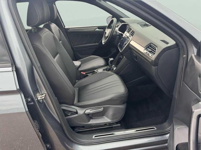 Photo of 2023 Platinum Gray Metallic Volkswagen Tiguan